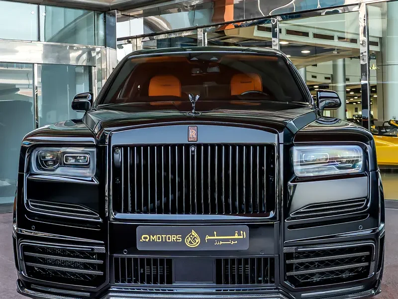 2021 Rolls-Royce Cullinan Black Badge 6.75L Twin-Turbo V12 Petrol Engine Black Orange SUV