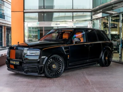 2021 Rolls-Royce Cullinan Black Badge 6.75L Twin-Turbo V12 Petrol Engine Black Orange SUV