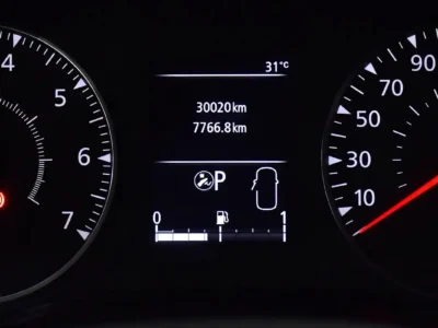 2025 Renault Duster Comfort 4 Cylinders Petrol Engine Grey Black SUV GCC Specs