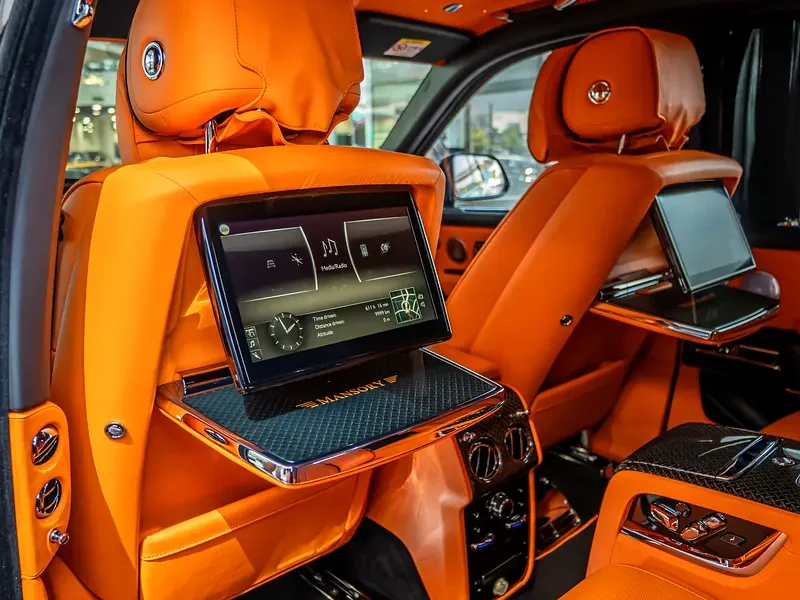 2021 Rolls-Royce Cullinan Black Badge 6.75L Twin-Turbo V12 Petrol Engine Black Orange SUV