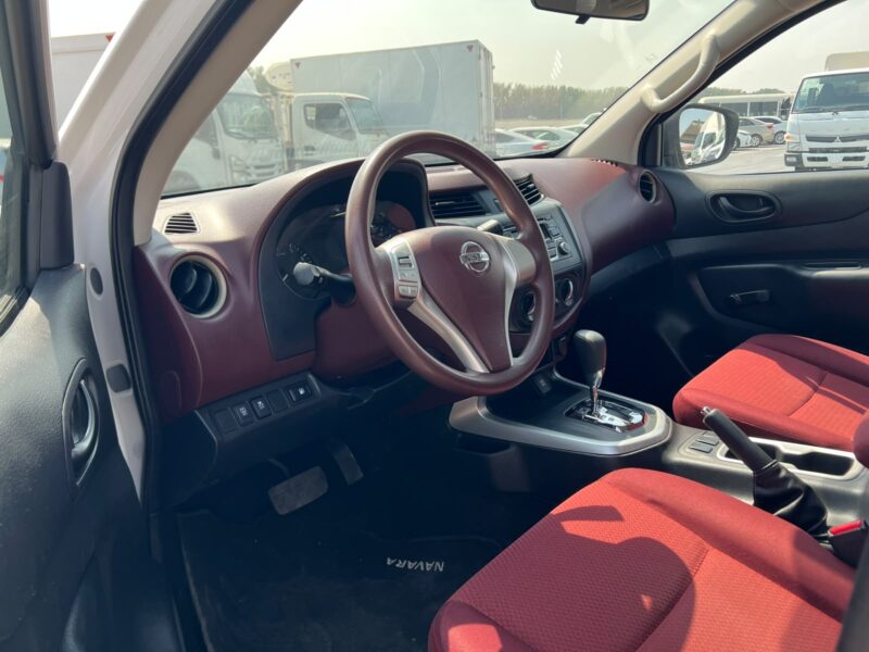 2020 Nissan Navara 4X2 2.5L 4 Cylinders Petrol Engine White Red Pickup Truck Automatic GCC