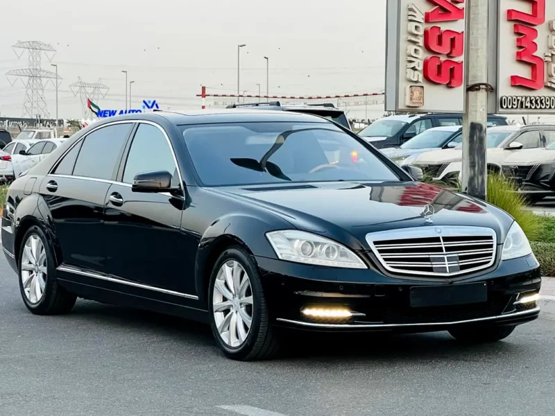2009 Mercedes-Benz S-Class S 550 8 Cylinders Petrol Engine Black Sedan Japanese Specs