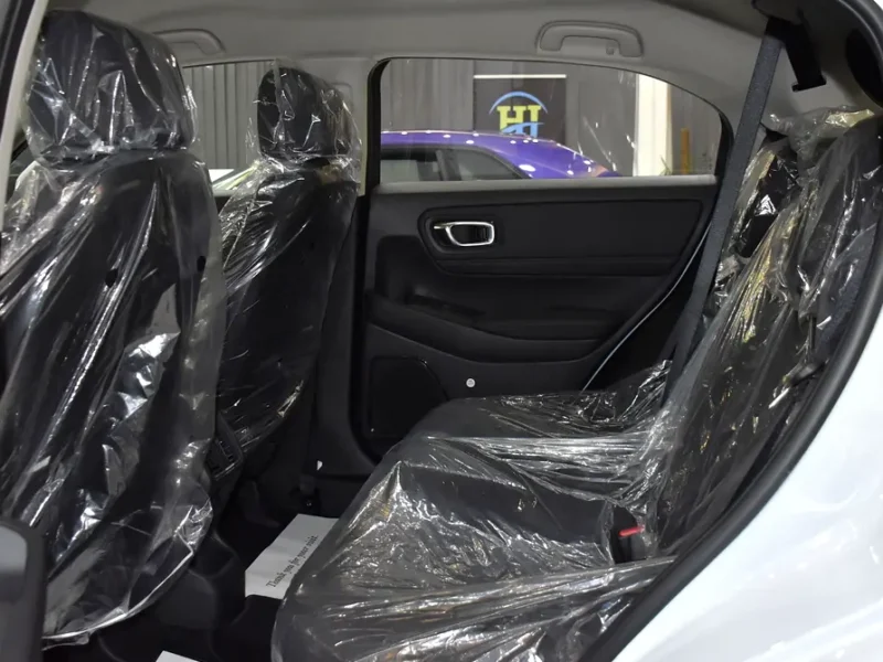 2025 Honda HR-V DX 1.5 Litres 4 Cylinders Petrol Engine Silver Black Crossover GCC Specs
